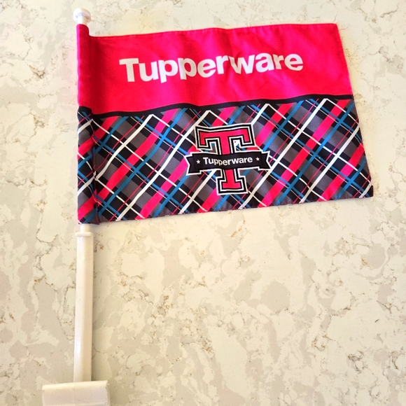 💖 Tupperware brand Consultant Award Demo Kit Bag & Car Advertisement Flag - Picture 3 of 12